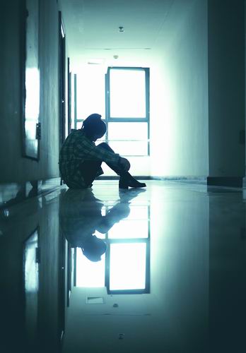 當最“痛苦”一代走進大學，他們說遭遇了“單軌制”人生